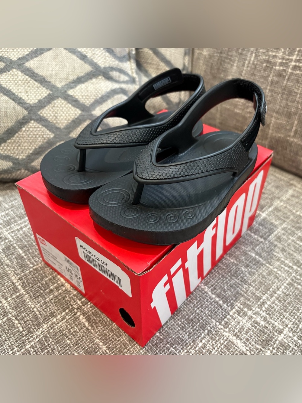 FitFlop Black IQUSHION KIDS Toddler Ergonomic Back-Strap Flip-Flops